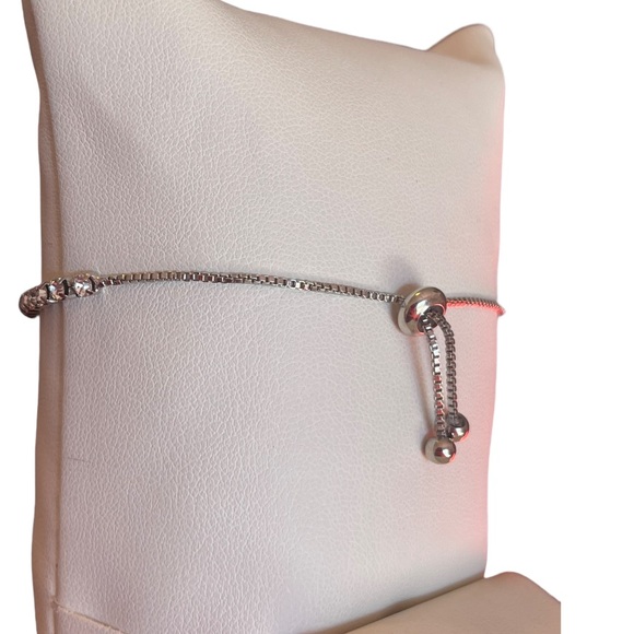 Cubic Zirconia Bracelet - Picture 13 of 14